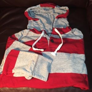 AMERICAN EAGLE 🦅 OUTFITTERS LIGHTWEIGHT HOODIE LING SLEEVE SHIRT